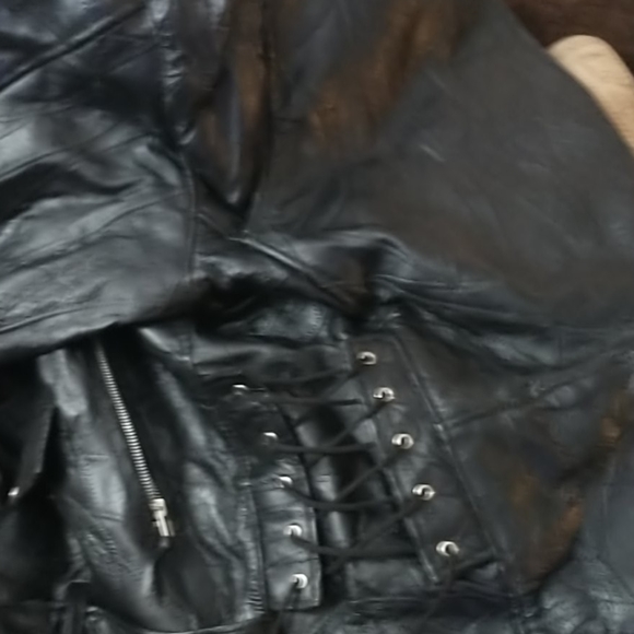 Genuine leather jacket - Picture 3 of 4